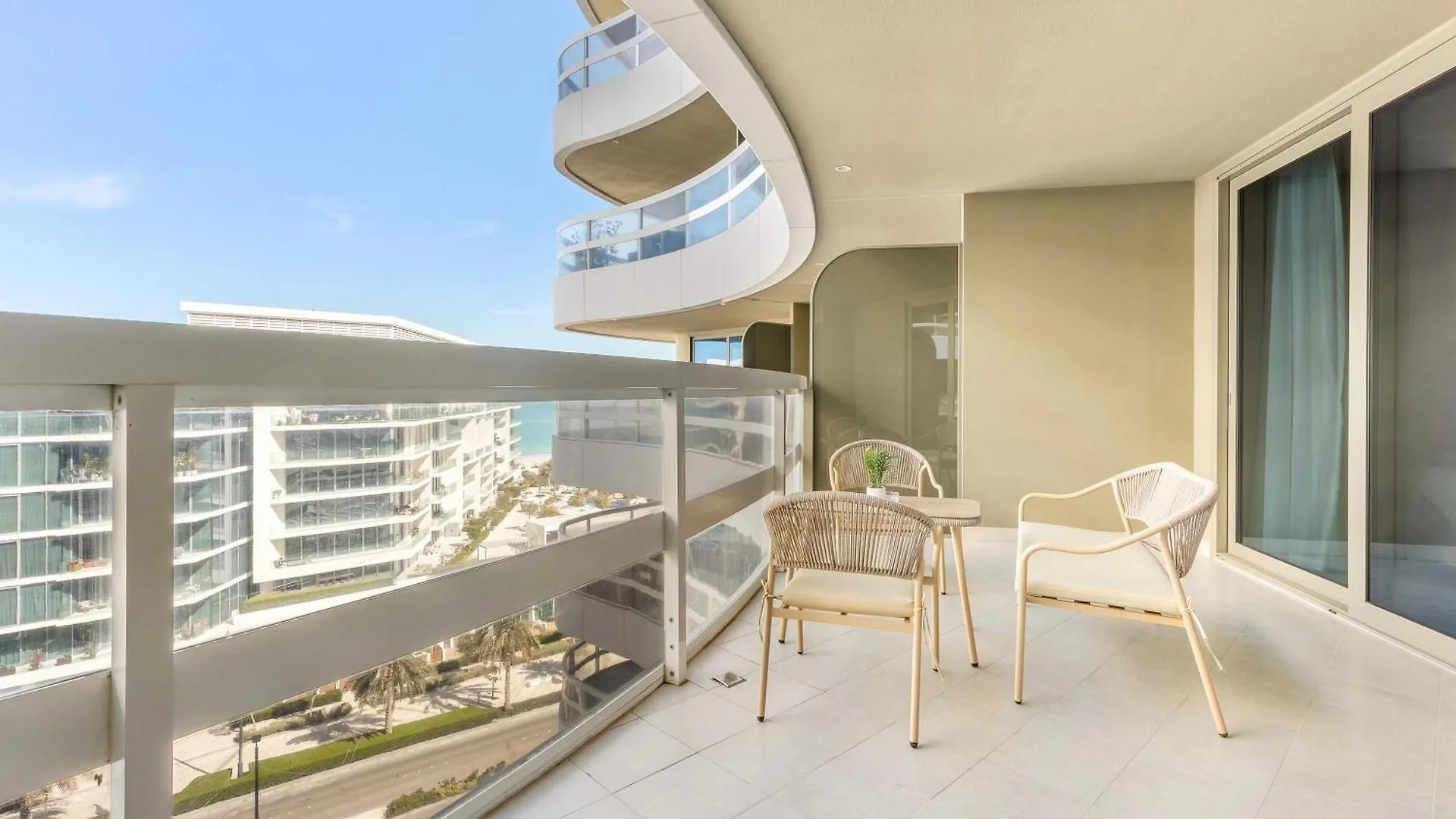 Silkhaus Ajwan Tower 1Br With Maid Room In Saadiyat Island أبو ظبي شقة